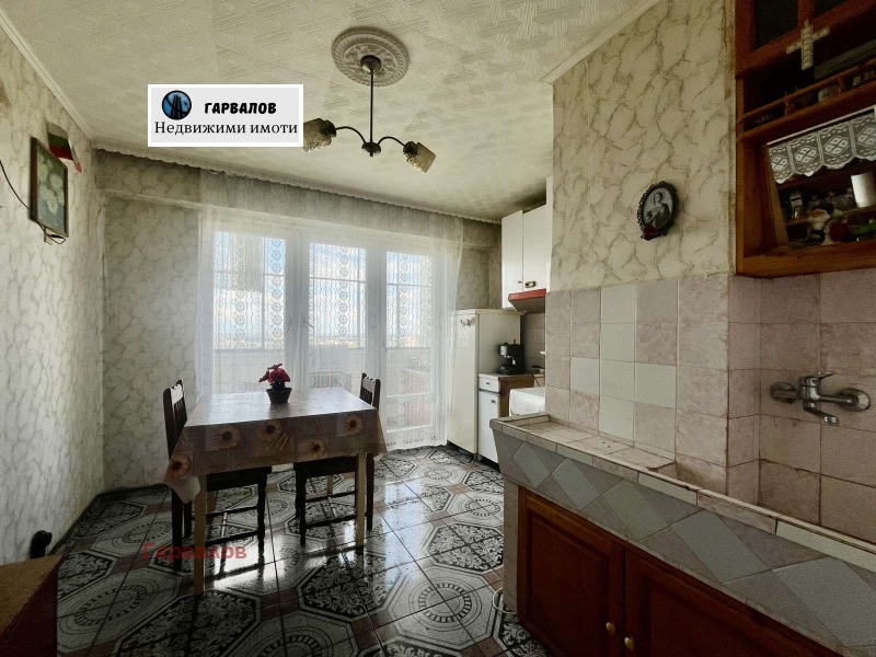 Продава  4-стаен град Русе , Чародейка - Север , 100 кв.м | 67057875 - изображение [3]