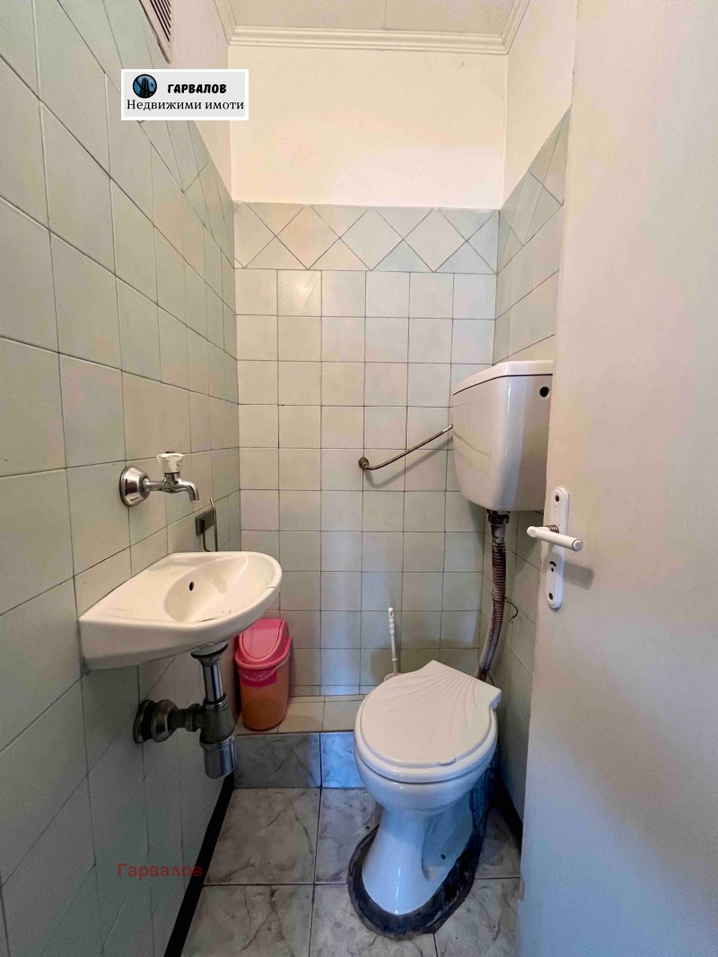 Продава  4-стаен град Русе , Чародейка - Север , 100 кв.м | 67057875 - изображение [10]