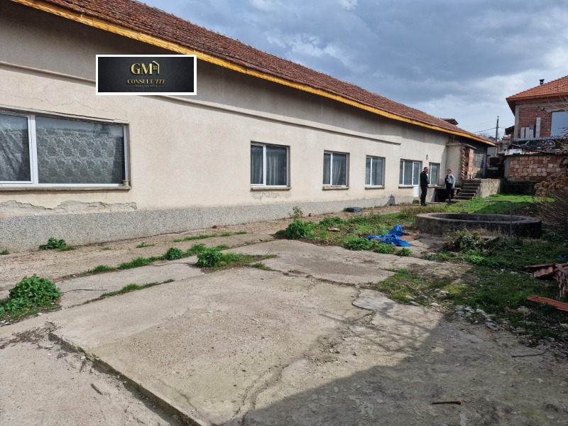 De vânzare  Casa Pleven , Șiroc țentâr , 275 mp | 53725070