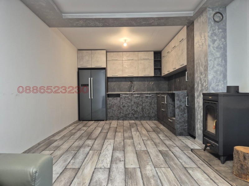 Продава КЪЩА, с. Ягода, област Стара Загора, снимка 11 - Къщи - 53309744