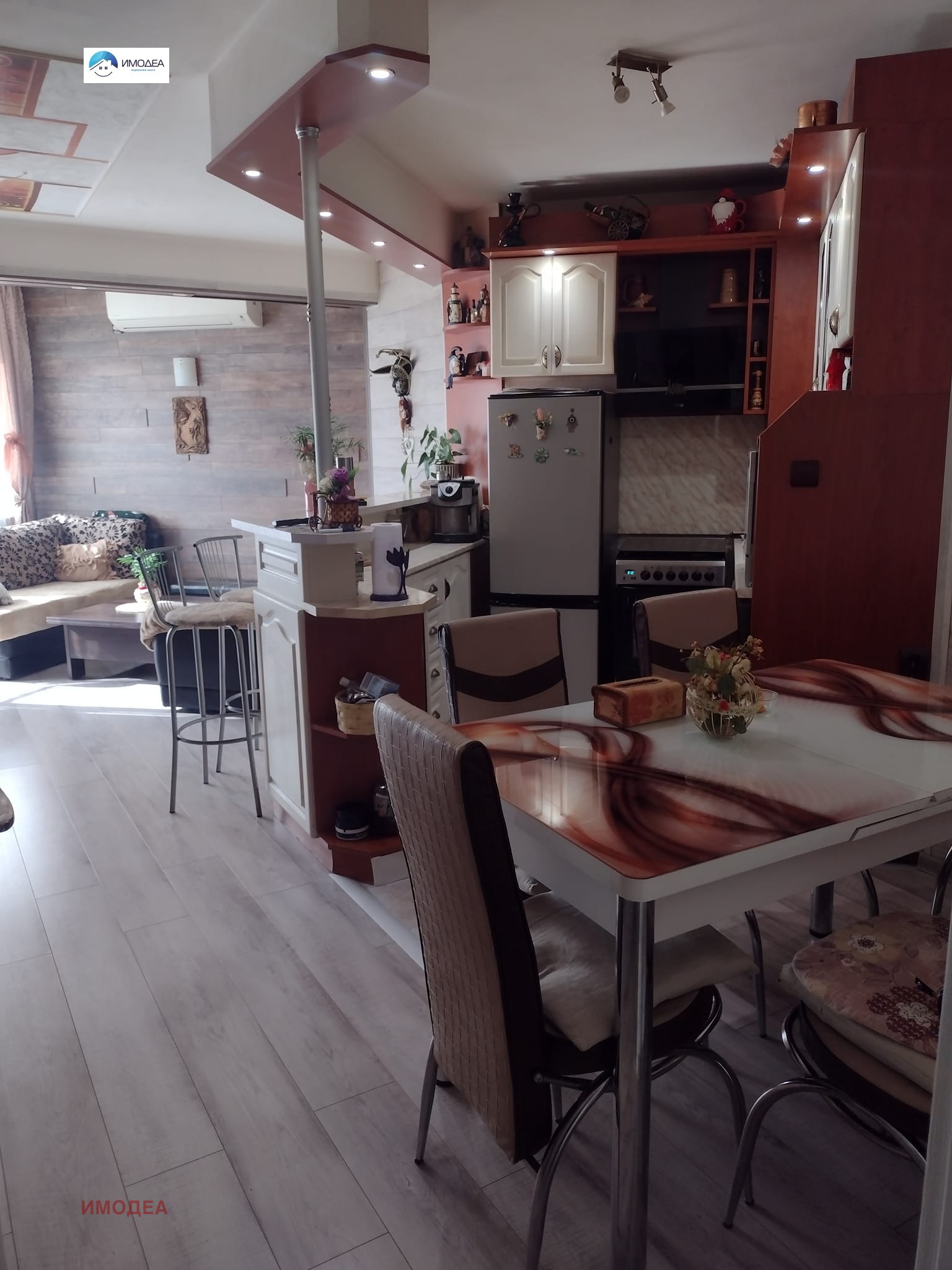 Продава 3-СТАЕН, гр. Велико Търново, Картала, снимка 2 - Апартаменти - 52530866