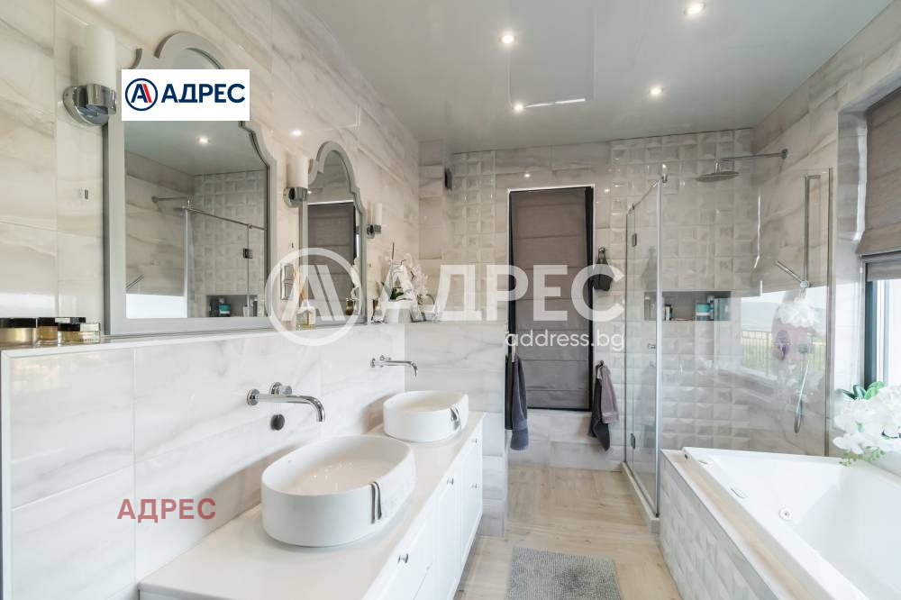 Продава КЪЩА, с. Рогачево, област Добрич, снимка 17 - Къщи - 53815290