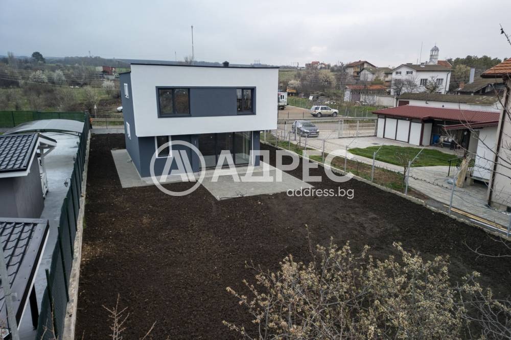 Продава КЪЩА, с. Голяновци, област София област, снимка 4 - Къщи - 55932040