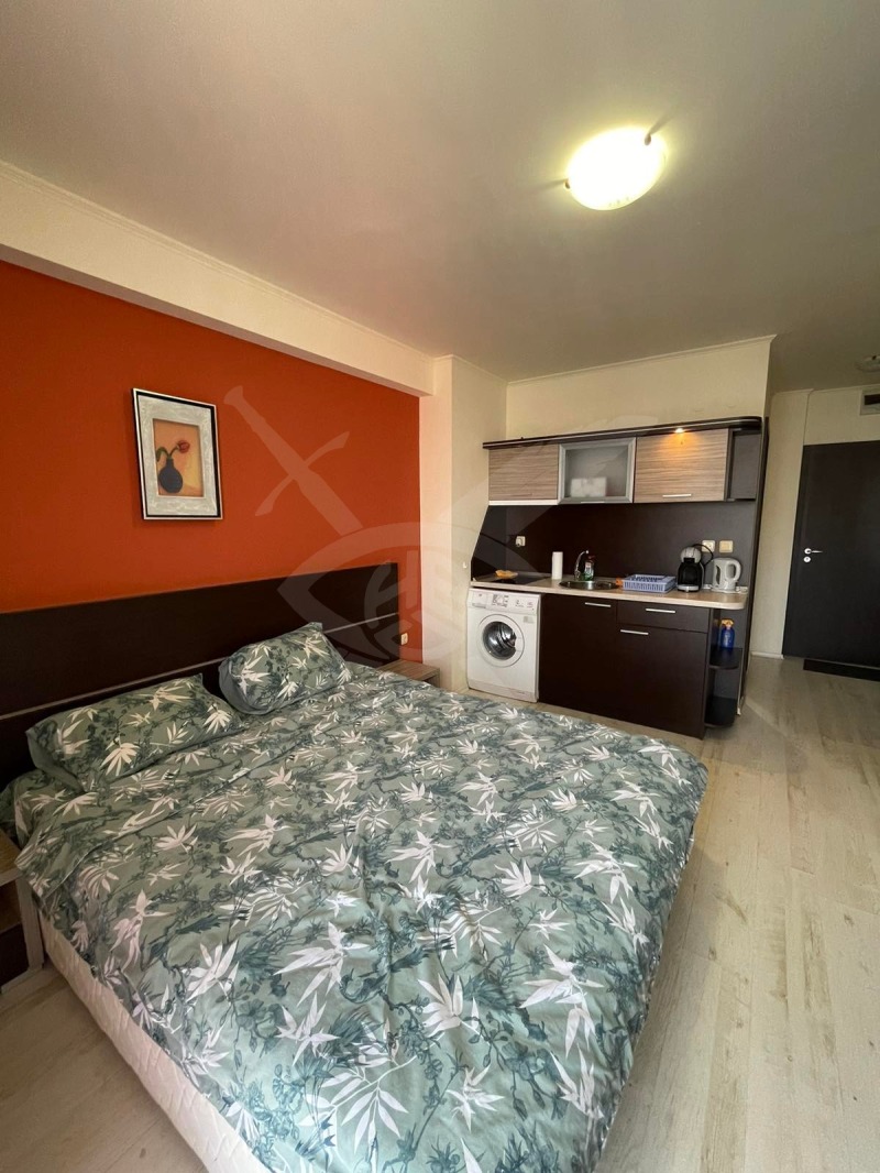 Продава АТЕЛИЕ, ТАВАН в област Бургас, к.к. Слънчев бряг - 35 кв.м / 62 000 € » 121 261.46 лв., ЕКС НВД БУРГАС ООД