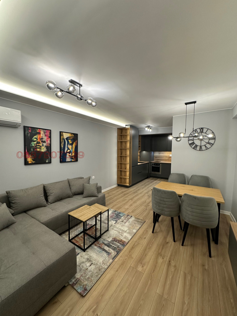 Продава 2-СТАЕН, гр. Пловдив, Христо Смирненски