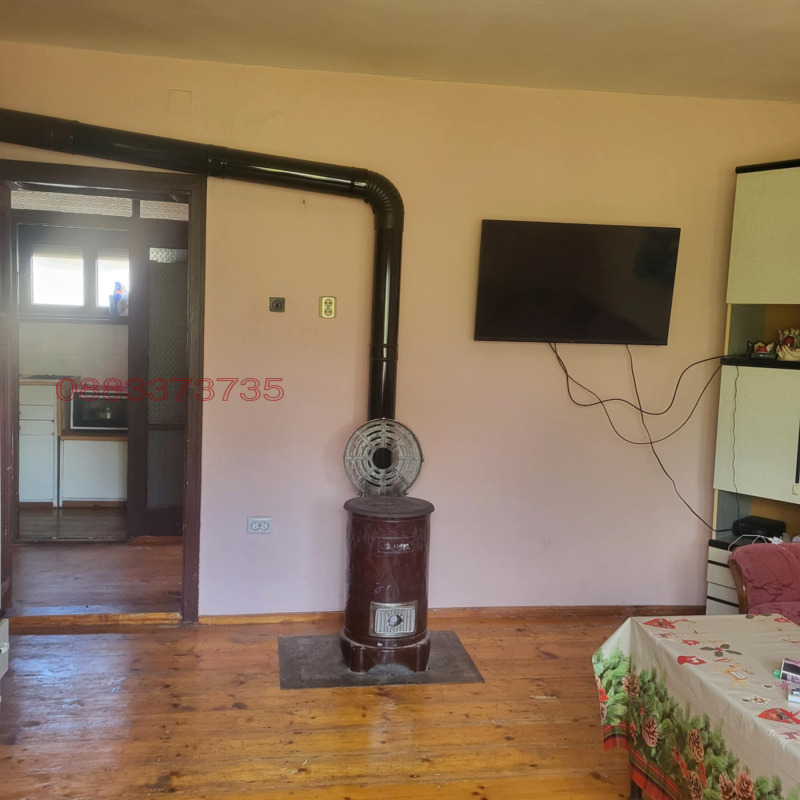 Продава 3-СТАЕН, гр. Карнобат, област Бургас, снимка 8 - Апартаменти - 53090406