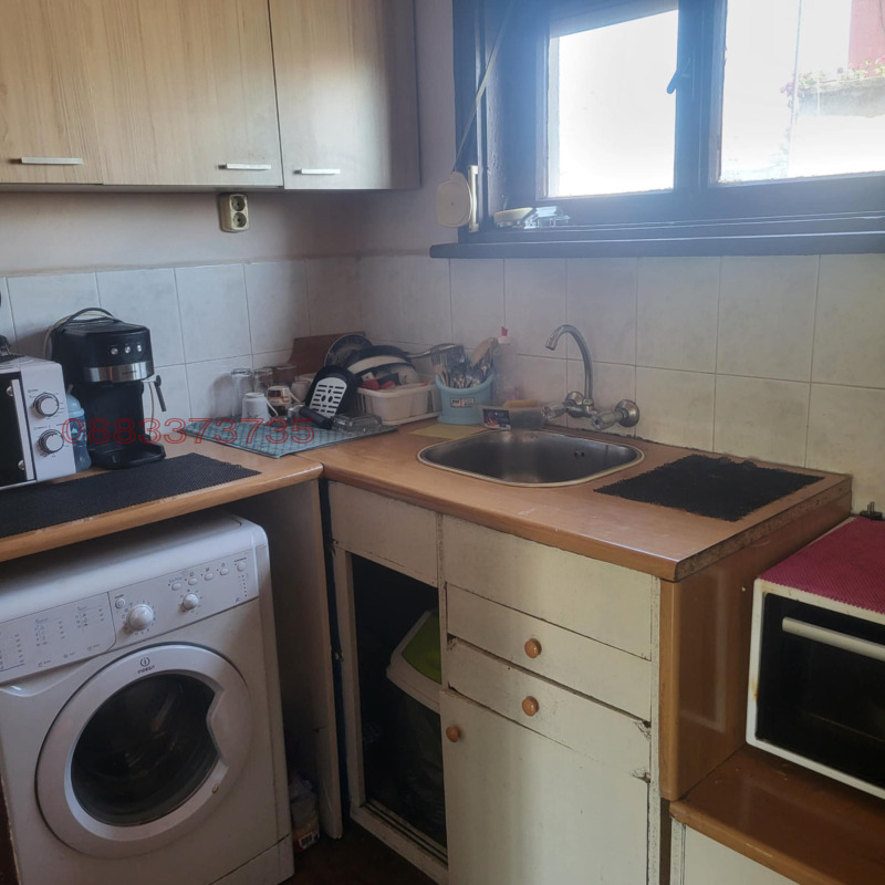 Продава 3-СТАЕН, гр. Карнобат, област Бургас, снимка 6 - Апартаменти - 53090406