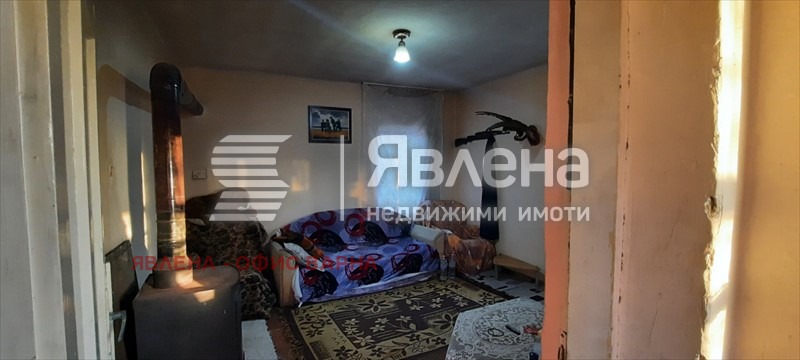 Продава КЪЩА, с. Приселци, област Варна, снимка 4 - Къщи - 48636041