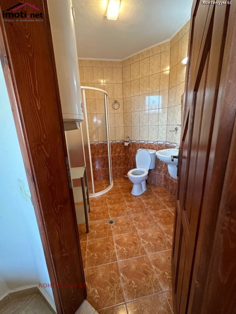 Продава КЪЩА, с. Рогачево, област Добрич, снимка 15 - Къщи - 52689793