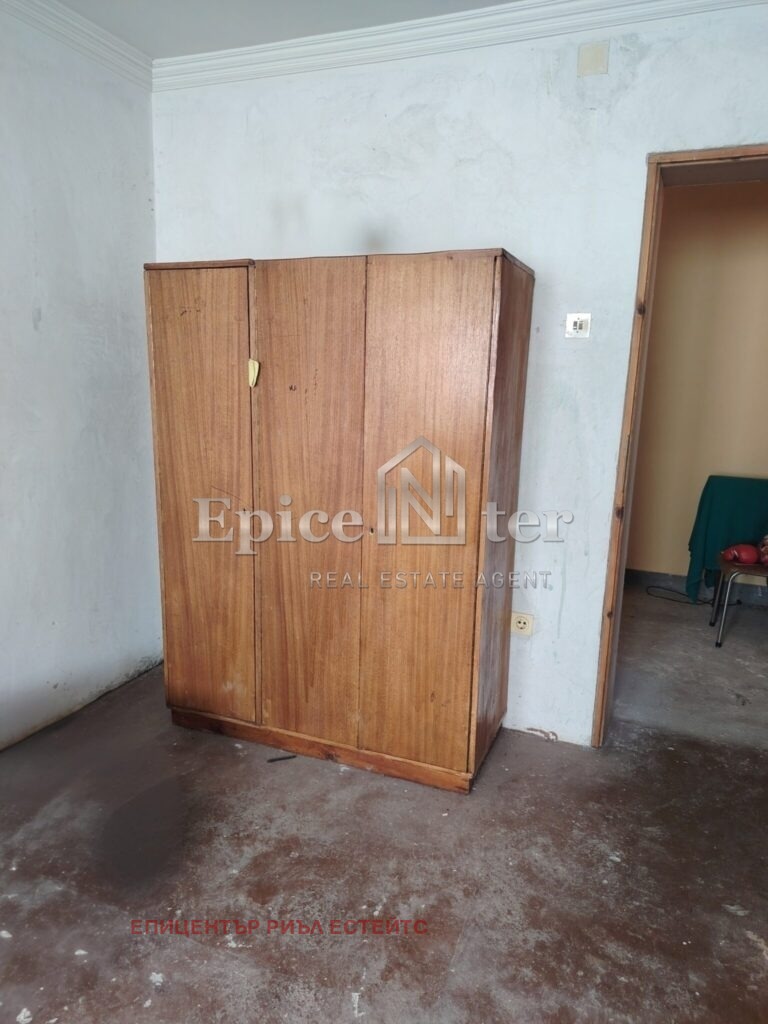 Продава КЪЩА, с. Ноевци, област Перник, снимка 10 - Къщи - 55529099