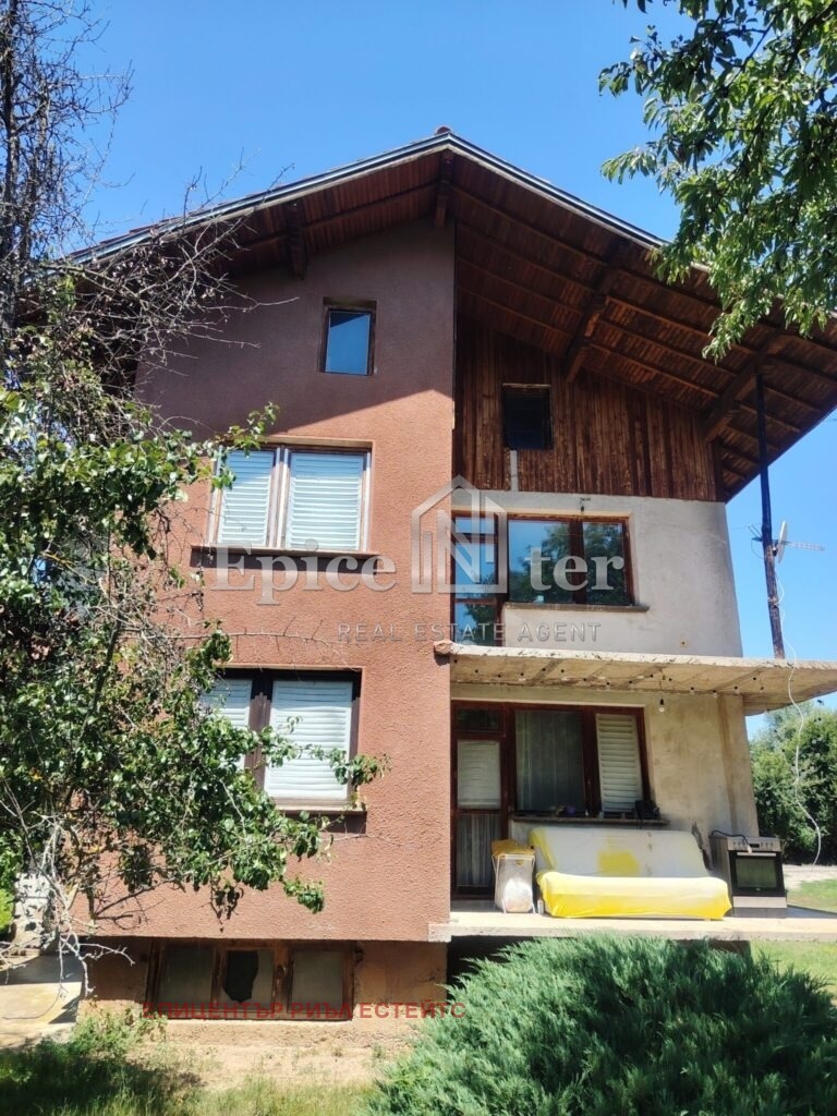 Продава КЪЩА, с. Ноевци, област Перник, снимка 12 - Къщи - 55529099