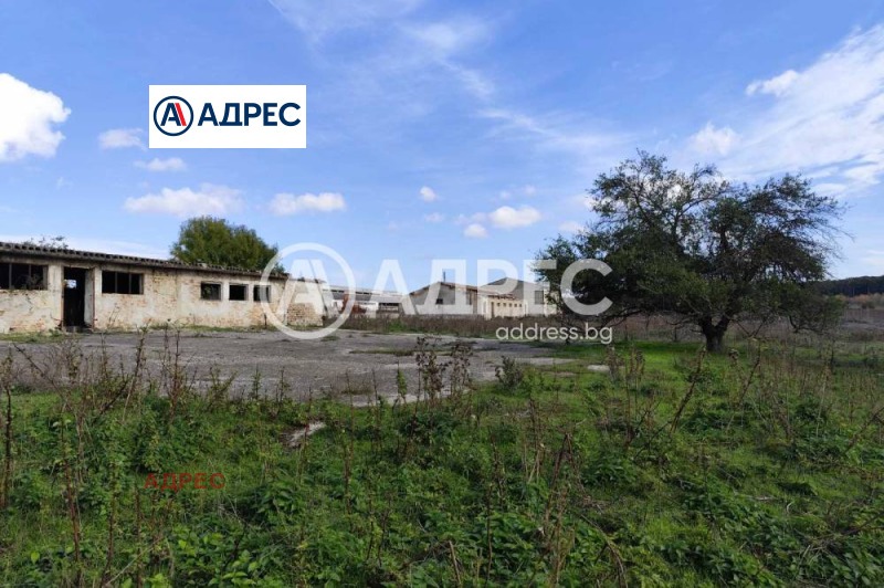 Продава ПРОМ. ПОМЕЩЕНИЕ, с. Водица, област Варна, снимка 2 - Производствени сгради - 53173029