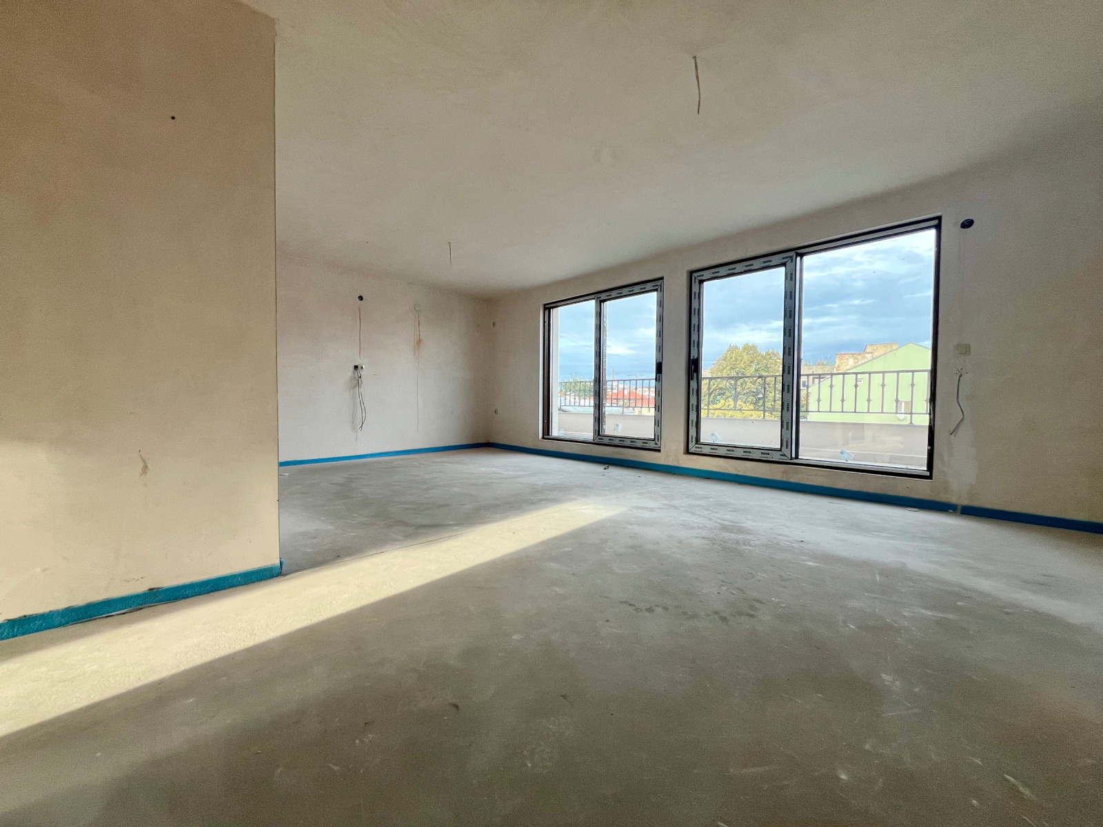 Продава 3-СТАЕН, гр. Русе, Център, снимка 3 - Апартаменти - 56576207