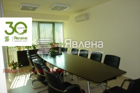 Офис град Варна, Бизнес хотел