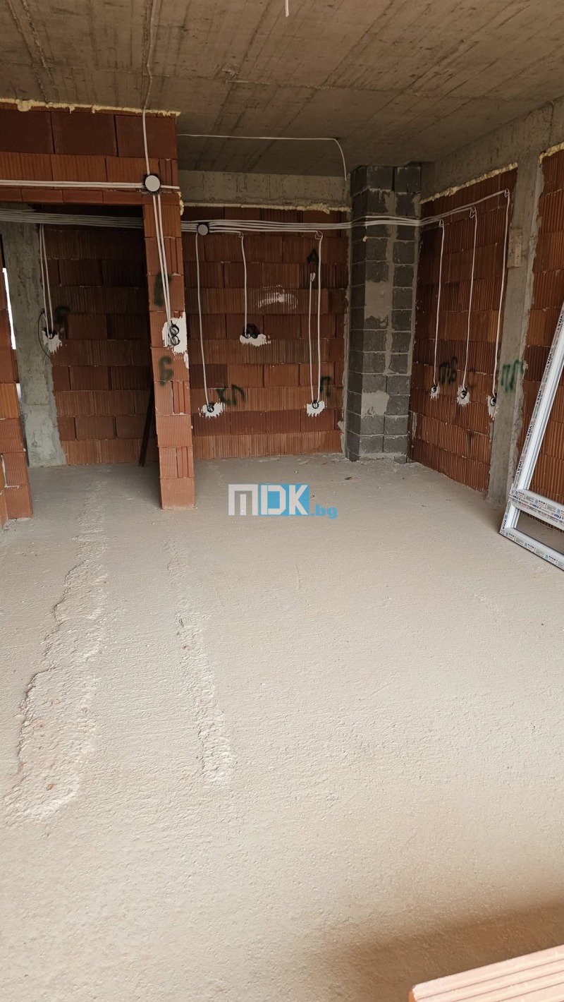 Til salgs  1 soverom Plovdiv , Ostromila , 65 kvm | 69630359 - bilde [3]