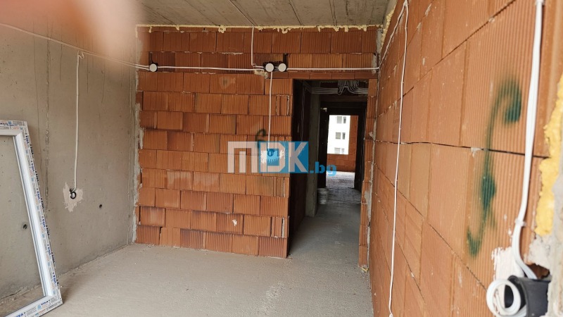 Til salgs  1 soverom Plovdiv , Ostromila , 65 kvm | 69630359 - bilde [6]