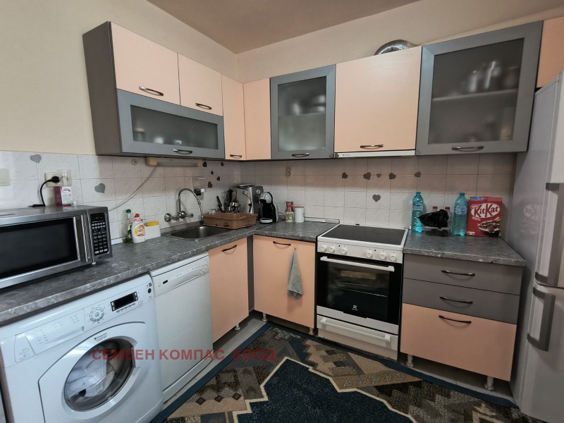 Продава 2-СТАЕН, град Пловдив, Център • 220000 € / 430282.60 лв. • 82797663 1