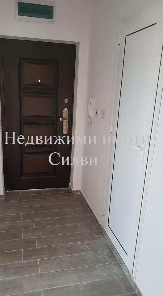 Продава 3-СТАЕН, гр. Шумен, Военно училище, снимка 3 - Апартаменти - 52602425