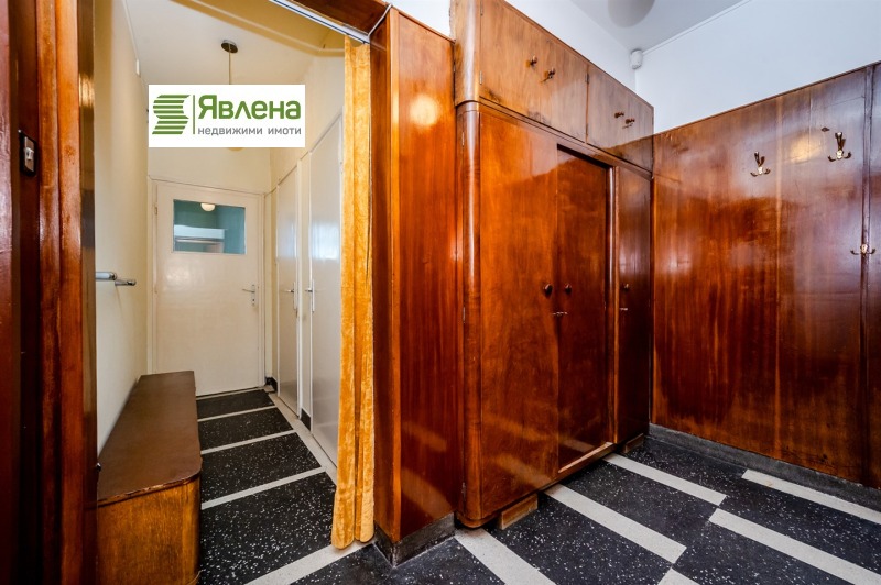 Продава 3-СТАЕН, гр. София, Център, снимка 15 - Апартаменти - 52886819