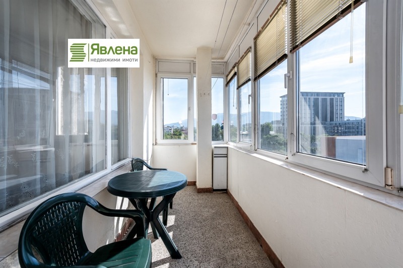 Продава 3-СТАЕН, гр. София, Център, снимка 9 - Апартаменти - 52886819