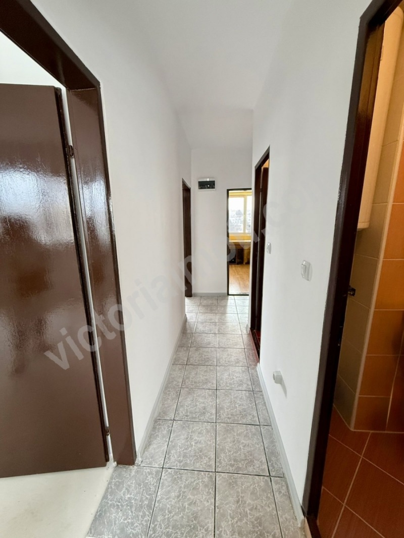 Продава 3-СТАЕН, гр. Велико Търново, Бузлуджа, снимка 7 - Апартаменти - 53441734