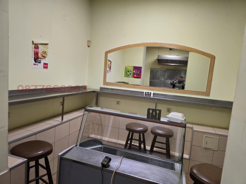 Продава ЕТАЖ ОТ КЪЩА, гр. Свищов, област Велико Търново, снимка 7 - Етаж от къща - 53305718