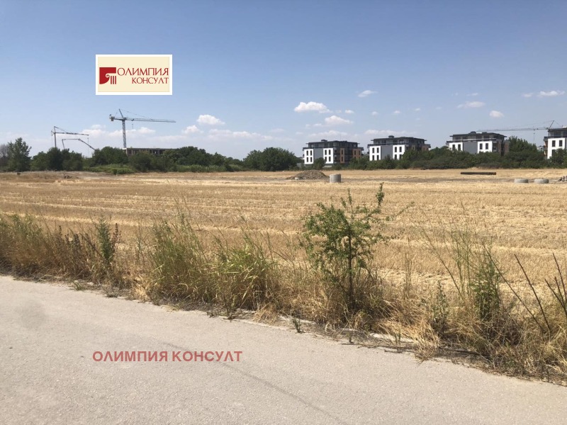 En venta  Trama Plovdiv , Ostromila , 558 metros cuadrados | 51564217