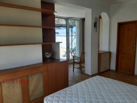 3+ camere da letto Oborishte, Sofia 15