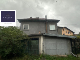 Huis Dragitsjevo, regio Pernik 1