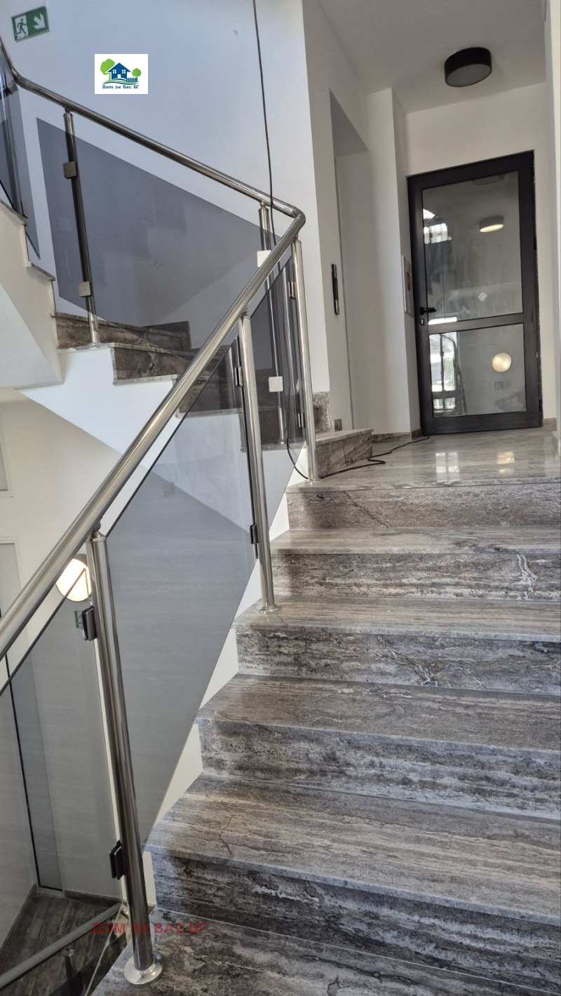 Na sprzedaż  2 sypialnie Sofia , Goce Delczew , 135 mkw | 41579221 - obraz [2]