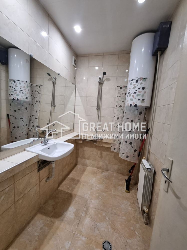 Продава 4-СТАЕН, гр. Търговище, Изток 1, снимка 7 - Апартаменти - 54355072