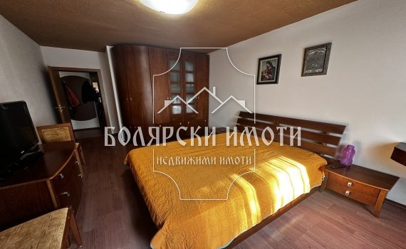 Продава МНОГОСТАЕН, гр. Велико Търново, Център, снимка 5 - Aпартаменти - 47705459