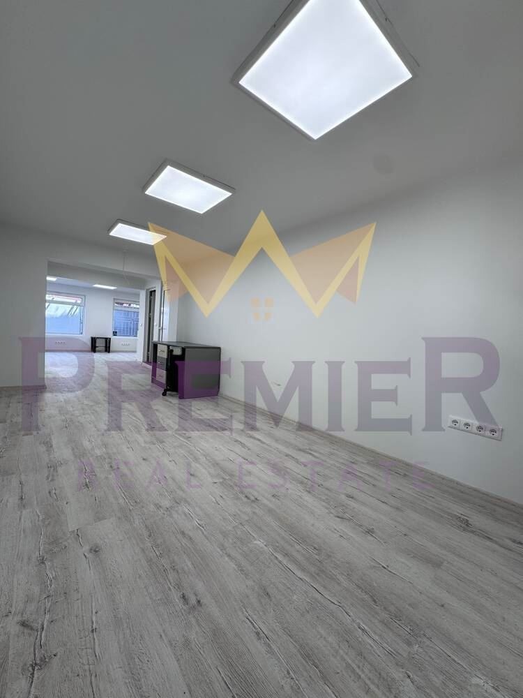 Продава ОФИС, гр. Варна, Колхозен пазар, снимка 5 - Офиси - 55484173