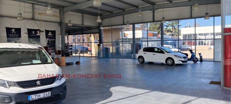 Na prodej  Prodejna Šumen , Dobrudžanski , 2517 m2 | 31925759 - obraz [13]