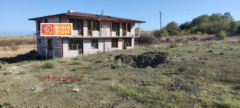 Продава ПАРЦЕЛ в област Бургас, с. Медово - 4720 кв.м / 230 000 € » 449 840.90 лв., БРЕЙН ТРЪСТ