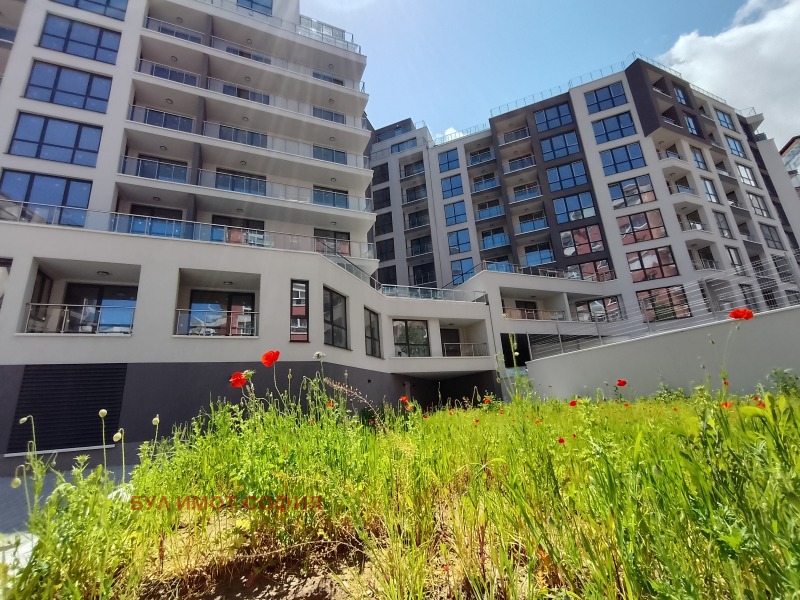 Till salu  2 sovrum Sofia , Poligona , 170 kvm | 68837480