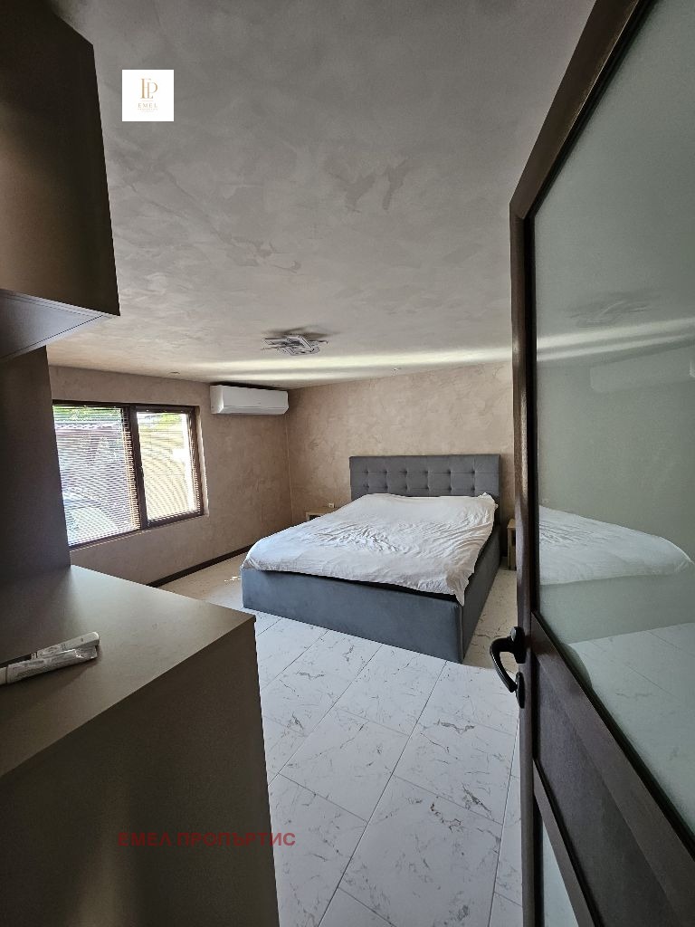 Продава КЪЩА, с. Режанци, област Перник, снимка 14 - Къщи - 55743078