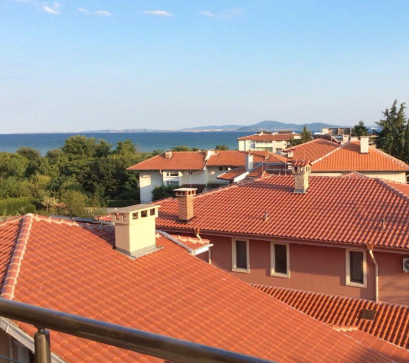 En venta  1 dormitorio Burgas , Sarafovo , 55 metros cuadrados | 70640944