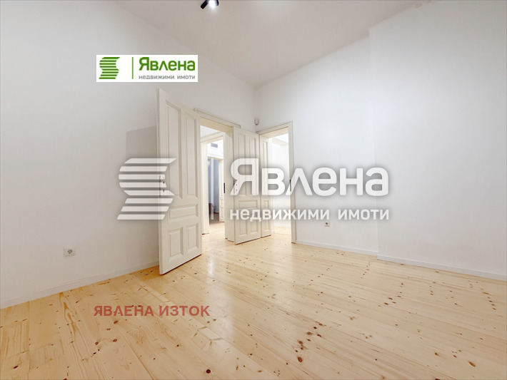 Продава 4-СТАЕН, гр. София, Докторски паметник, снимка 10 - Aпартаменти - 49122268