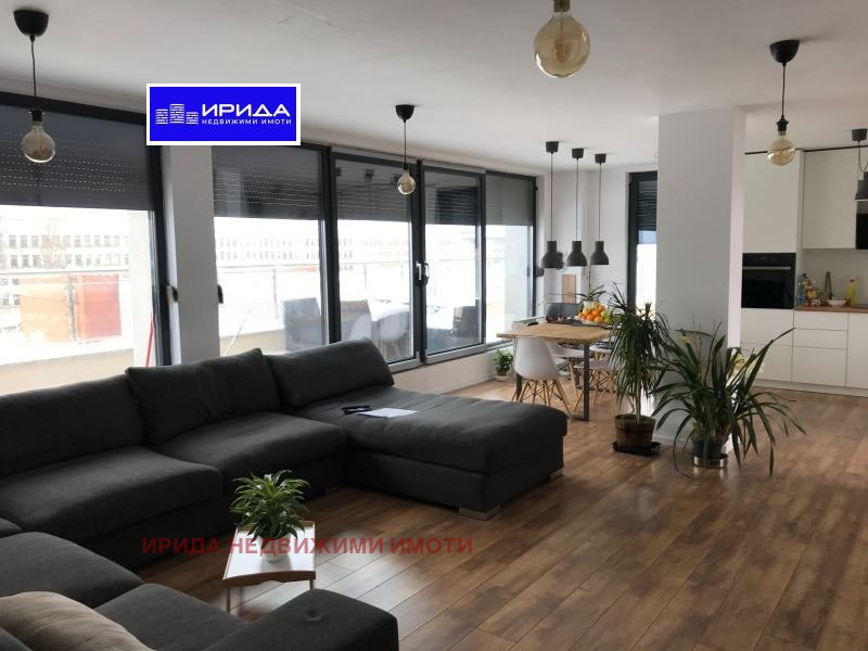 Продаја  3 спаваће собе Софија , Гео Милев , 300 м2 | 51881352