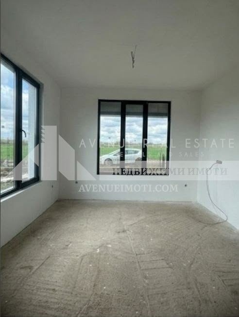 Продава КЪЩА, с. Скутаре, област Пловдив, снимка 5 - Къщи - 56169904