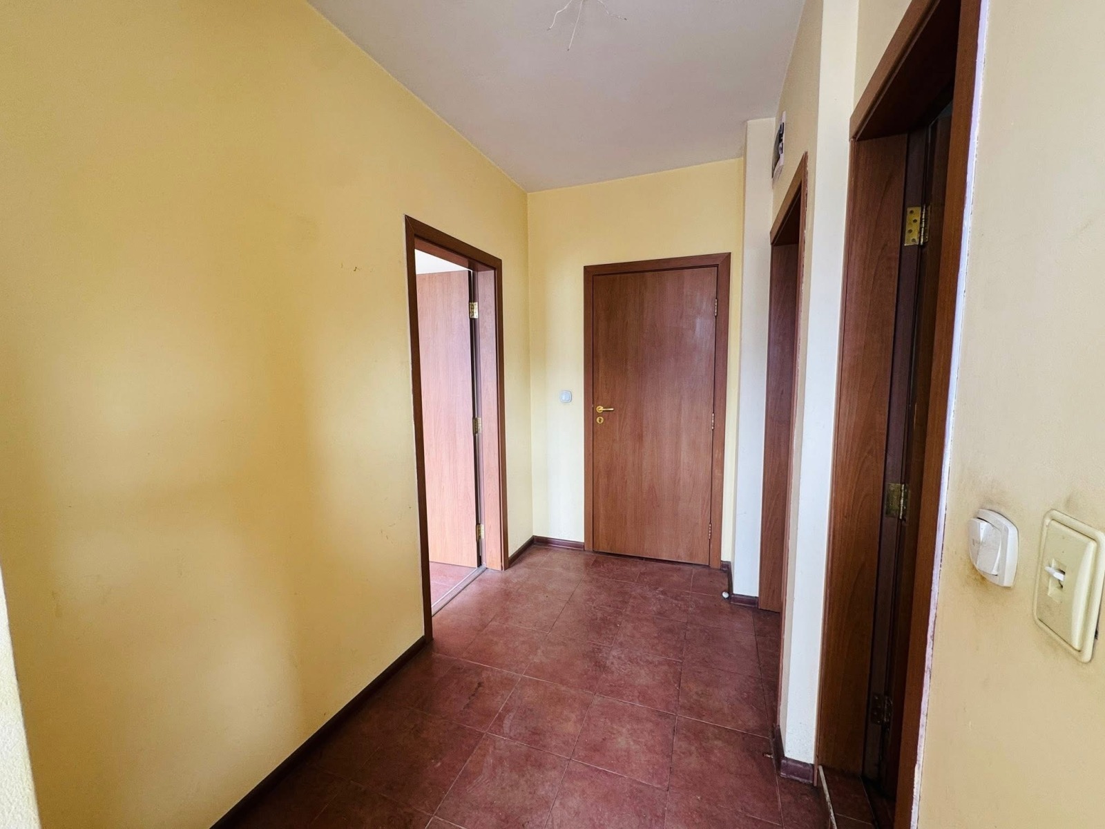 Продава 2-СТАЕН, гр. Враца, Промишлена зона, снимка 7 - Апартаменти - 53802467