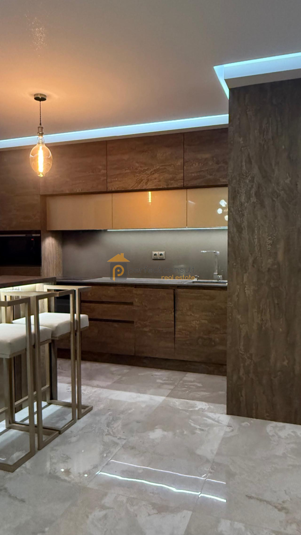 Продава 2-СТАЕН, гр. Пловдив, Кършияка, снимка 2 - Апартаменти - 52549384