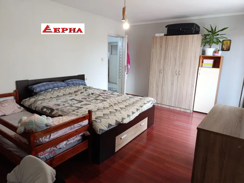 Продава  3-стаен град Хасково , Любен Каравелов , 120 кв.м | 87284878 - изображение [5]