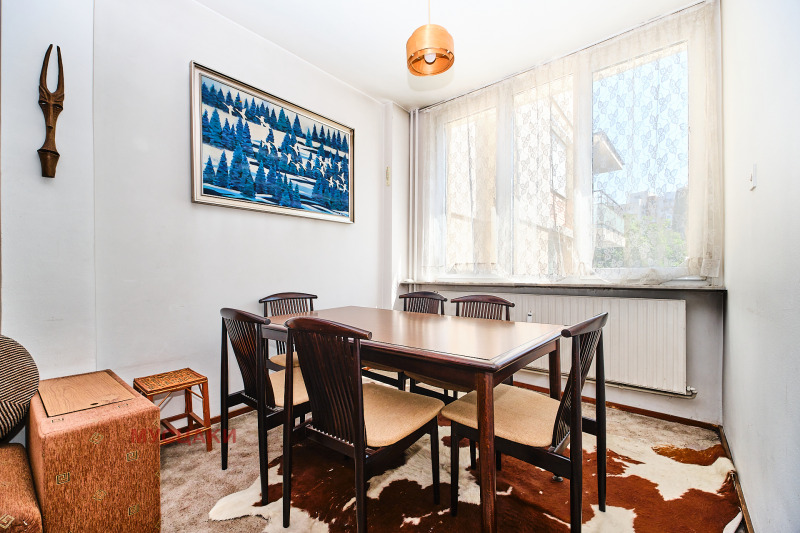 Продава 3-СТАЕН, гр. София, Лозенец, снимка 3 - Апартаменти - 52519369