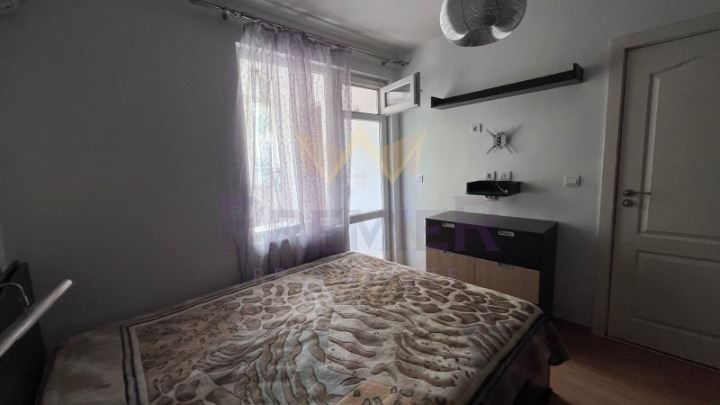 Продава 3-СТАЕН, гр. Варна, Цветен квартал, снимка 8 - Апартаменти - 54864839