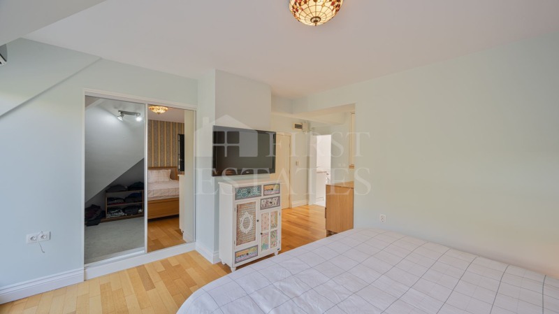 Продава  4-стаен град София , Лозенец , 214 кв.м | 64071122 - изображение [11]