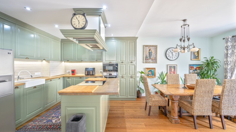 Продава  4-стаен град София , Лозенец , 214 кв.м | 64071122