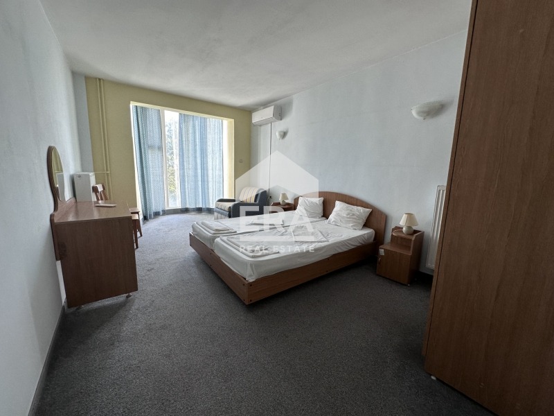 Продава ХОТЕЛ, гр. Павликени, област Велико Търново, снимка 5 - Хотели - 55616077
