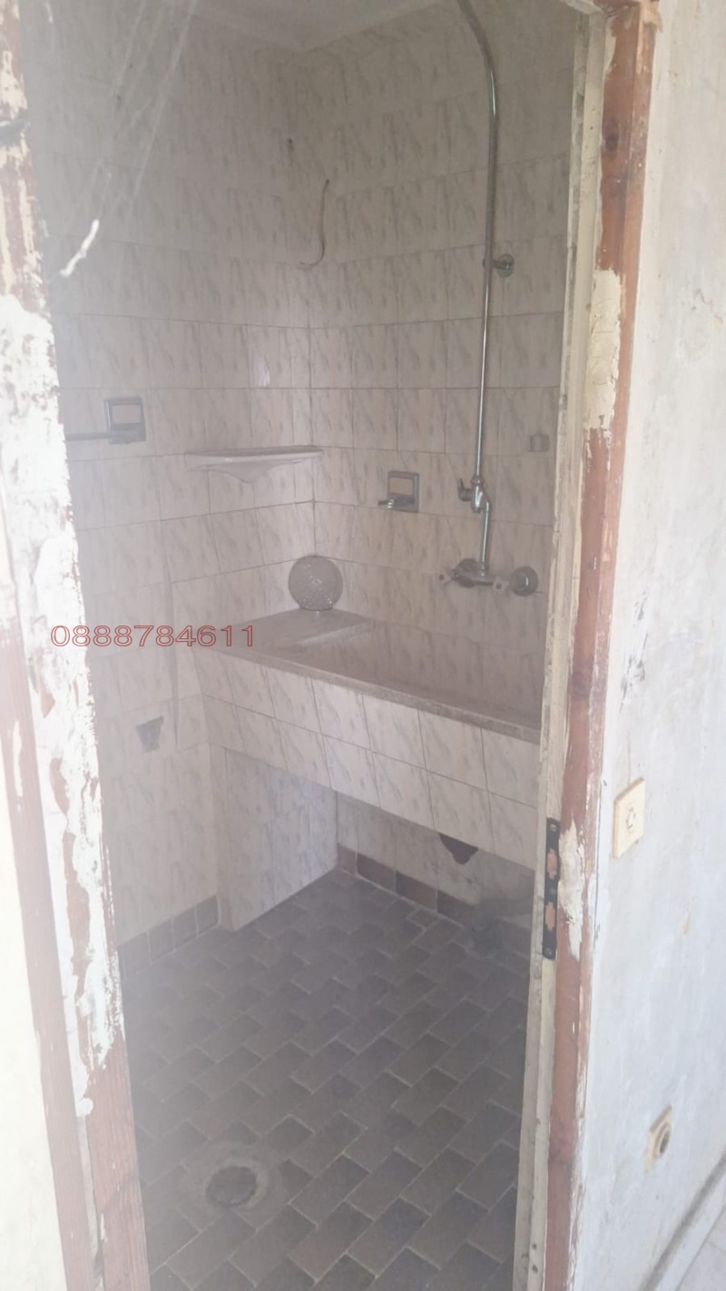 Продава МНОГОСТАЕН, гр. Добрич, Дружба 4, снимка 8 - Апартаменти - 52782461